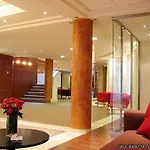 Hotel Le Pré Carré 4*