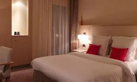Le Pré Carré 4*