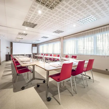 Hotel Le Pré Carré 4*